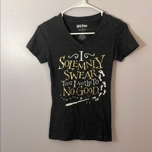 Warner Bros. Black and Gold Fitted Short Sleeve Tee